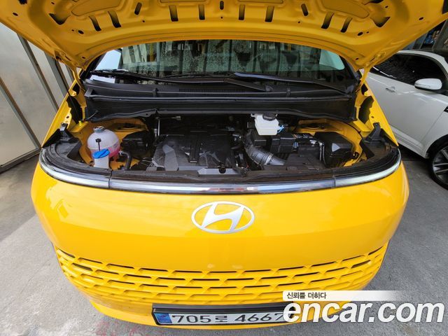 Hyundai Staria L3.5  Kinder Safety Car 15-Seater 2025 — фото 24