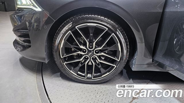 Kia K5 (III) 1.6 Turbo Signature 2023 — фото 5