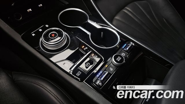 Kia K5 (III) 1.6 Turbo Signature 2023 — фото 9