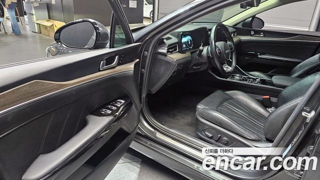 Kia K5 (III) 1.6 Turbo Signature 2023 — фото 10