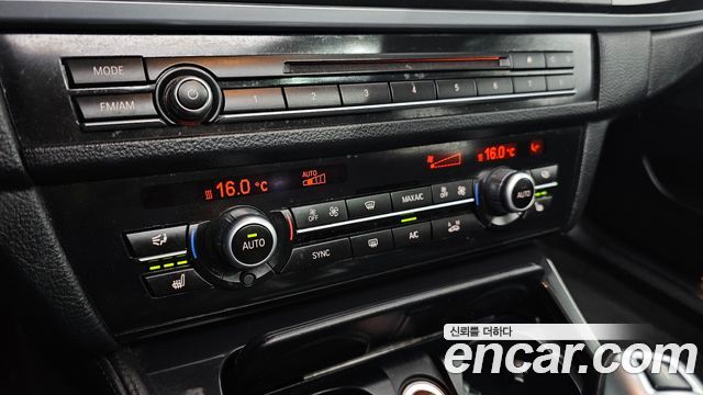 BMW 5 Series (F10) 520d 2014 — фото 21