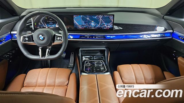 BMW 7 Series (G70) 740i xDrive M Sport 2025 — фото 7