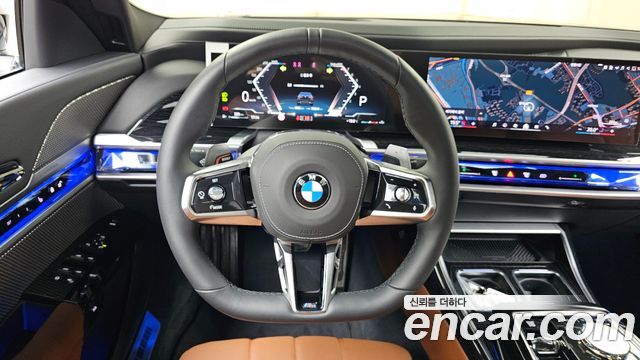 BMW 7 Series (G70) 740i xDrive M Sport 2025 — фото 18
