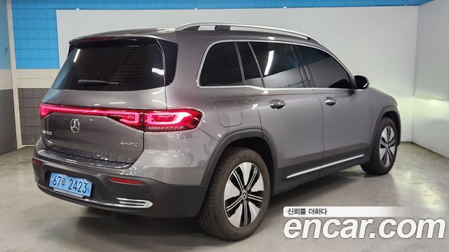 Mercedes-Benz EQB (X243) EQB300 4MATIC Electric Art 2024 — фото 2