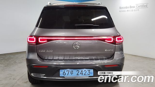 Mercedes-Benz EQB (X243) EQB300 4MATIC Electric Art 2024 — фото 4