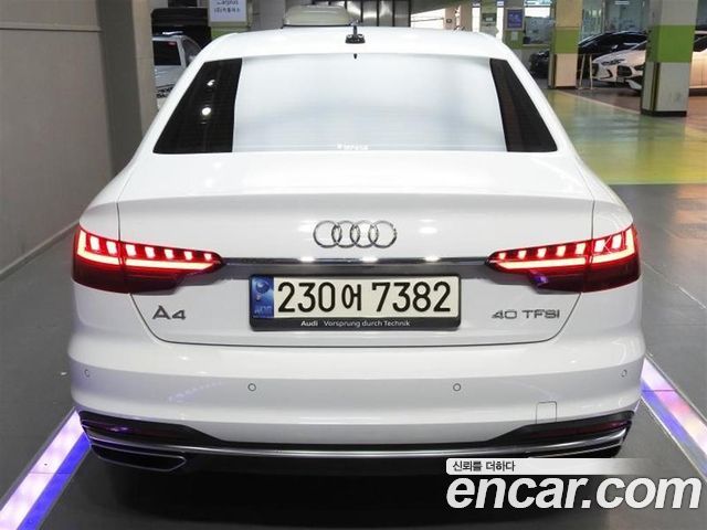 Audi A4 (B9) 40 TFSI 2023 — фото 4
