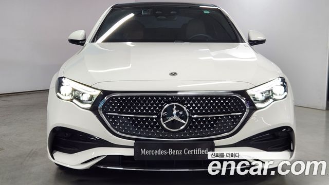 Mercedes-Benz E-Class (W214) E300 4MATIC AMG Line 2025 — фото 3