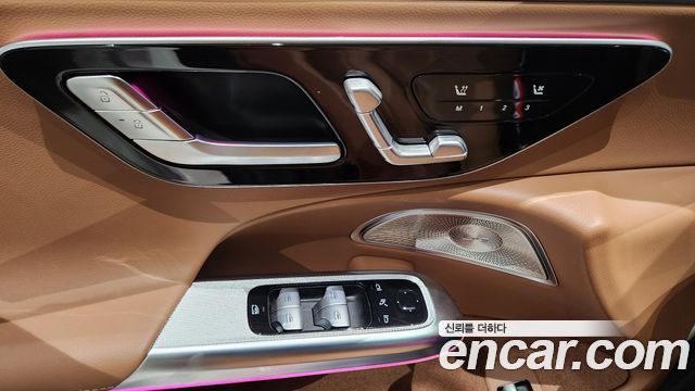 Mercedes-Benz E-Class (W214) E300 4MATIC AMG Line 2025 — фото 17