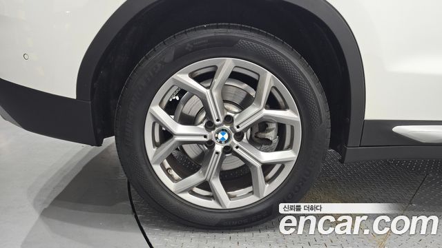 BMW X3 (G01) xDrive 20i 2023 — фото 5