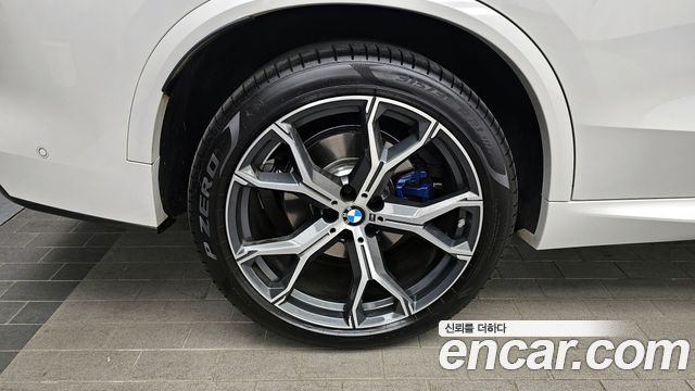 BMW X5 (G05) xDrive 40i M Sport 2025 — фото 5
