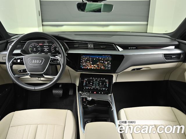 Audi Q8 e-tron (GE) 55 Quattro Sportback 2024 — фото 7