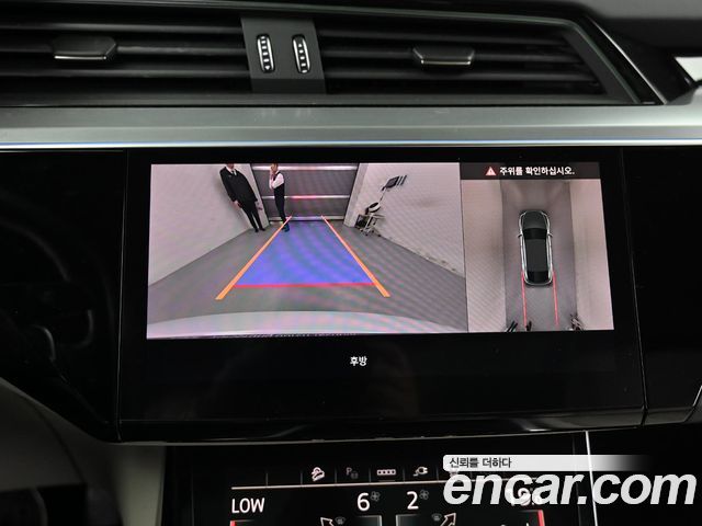 Audi Q8 e-tron (GE) 55 Quattro Sportback 2024 — фото 19