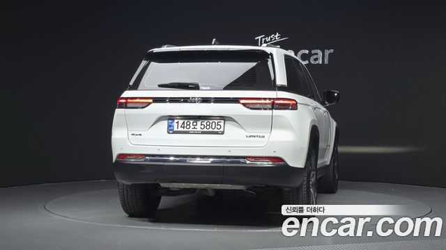 Jeep Grand Cherokee (WL) 3.6 Limited 2023 — фото 4