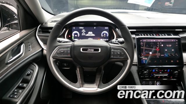 Jeep Grand Cherokee (WL) 3.6 Limited 2023 — фото 13