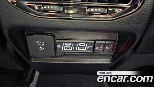 Jeep Grand Cherokee (WL) 3.6 Limited 2023 — фото 17