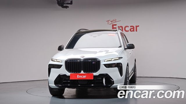 BMW X7 (G07) xDrive 40i M Sport 7STR 2025 — фото 3