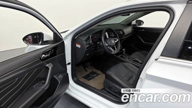 Volkswagen Jetta (VII) 1.5 TSI Prestige 2023 — фото 10