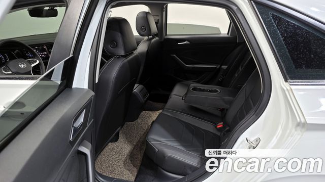 Volkswagen Jetta (VII) 1.5 TSI Prestige 2023 — фото 12
