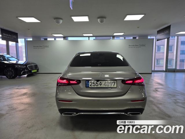 Mercedes-Benz E-Class (W213) E350 4MATIC AMG Line Edition 2021 — фото 4