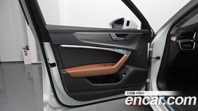 Audi A6 (C8) 45 TFSI 2023 — фото 24