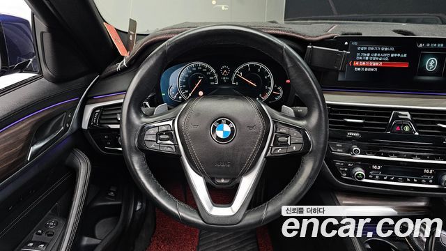 BMW 5 Series (G30) 520d M Sport Package Plus 2017 — фото 13