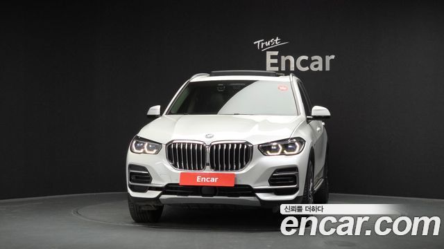 BMW X5 (G05) xDrive 45e xLine 2022 — фото 3