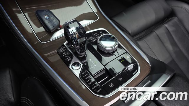 BMW X5 (G05) xDrive 45e xLine 2022 — фото 9