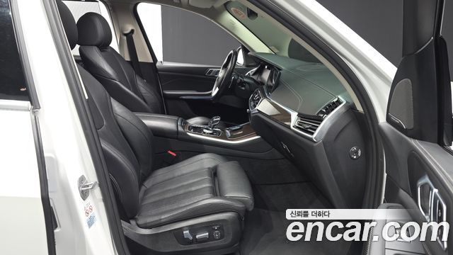 BMW X5 (G05) xDrive 45e xLine 2022 — фото 10