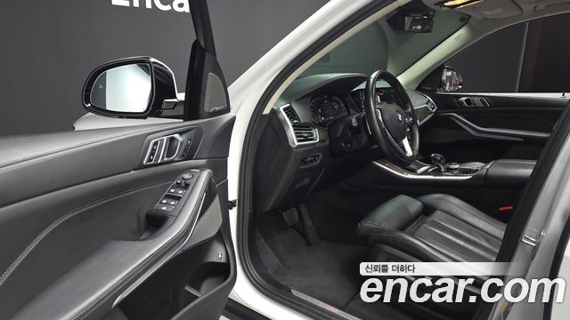 BMW X5 (G05) xDrive 45e xLine 2022 — фото 11