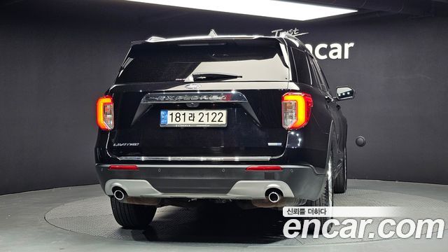 Ford Explorer (VI) 2.3 LimIted 4WD 2020 — фото 4