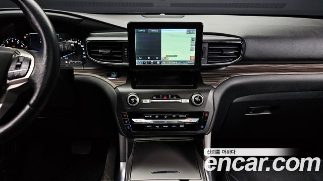 Ford Explorer (VI) 2.3 LimIted 4WD 2020 — фото 13