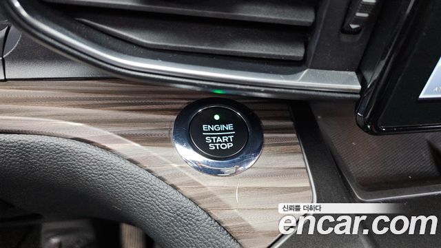 Ford Explorer (VI) 2.3 LimIted 4WD 2020 — фото 28