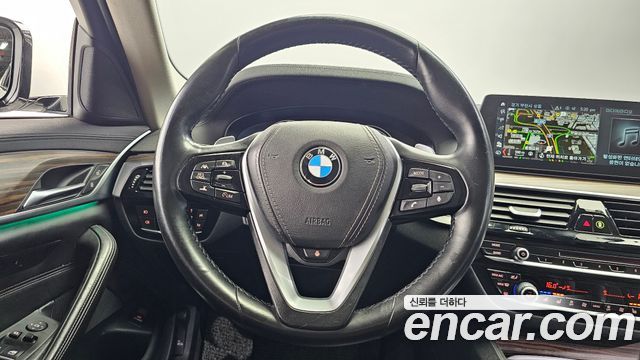 BMW 5 Series (G30) 530i Luxury Plus 2018 — фото 13