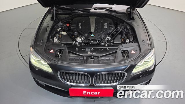 BMW 7 Series (F01) 750Li xDrive 2013 — фото 6