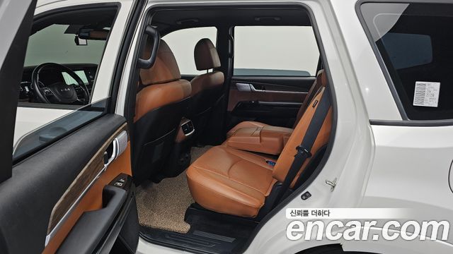 Kia Mohave The Master Diesel 3.0 4WD 5-Seater Platinum 2024 — фото 12