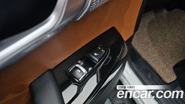 Kia Mohave The Master Diesel 3.0 4WD 5-Seater Platinum 2024 — фото 19