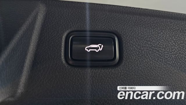 Kia Mohave The Master Diesel 3.0 4WD 5-Seater Platinum 2024 — фото 20