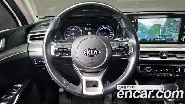 Kia K5 (III) 2.0 LPI(Renter car) Strandard 2021 — фото 16