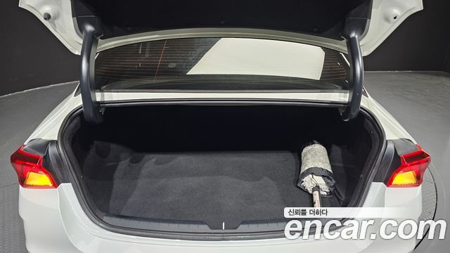 Kia K5 (III) 2.0 LPI(Renter car) Strandard 2021 — фото 18