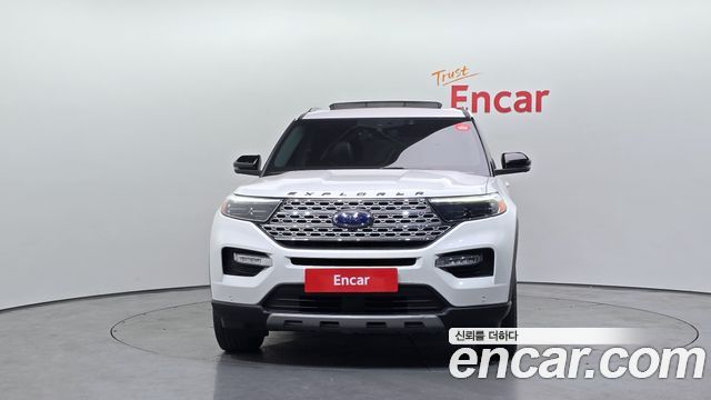 Ford Explorer (VI) 2.3 LimIted 4WD 2022 — фото 3