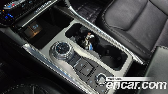 Ford Explorer (VI) 2.3 LimIted 4WD 2022 — фото 9