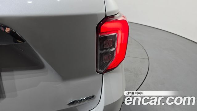 Ford Explorer (VI) 2.3 LimIted 4WD 2022 — фото 23