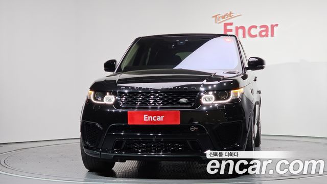 Land Rover Range Rover Sport (II) 5.0 SVR 2017 — фото 3