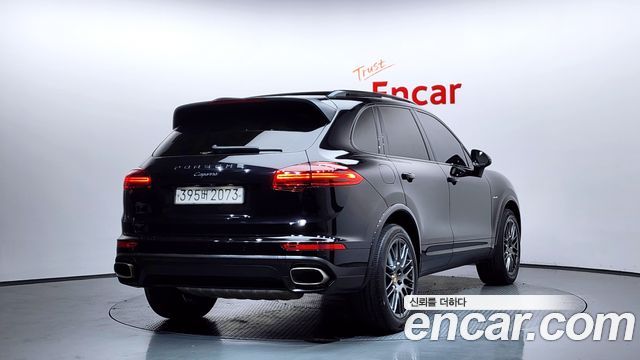 Porsche Cayenne 3.0 Diesel Platium Edition 958 2017 — фото 2