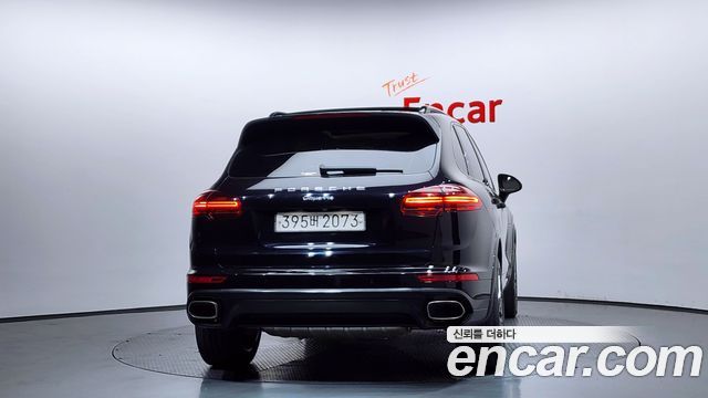 Porsche Cayenne 3.0 Diesel Platium Edition 958 2017 — фото 4