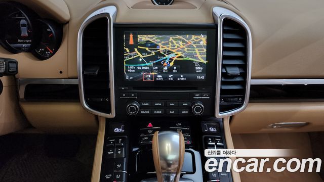 Porsche Cayenne 3.0 Diesel Platium Edition 958 2017 — фото 13