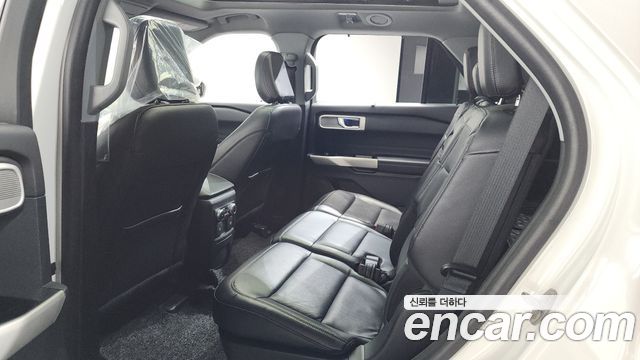 Ford Explorer (VI) 2.3 LimIted 4WD 2022 — фото 19