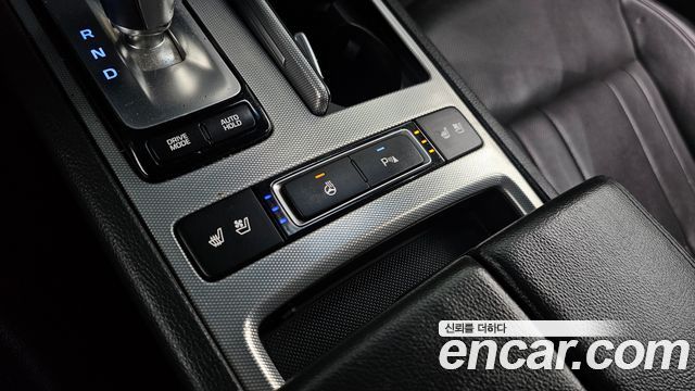 Genesis G80 3.3 GDI Luxury 2017 — фото 19