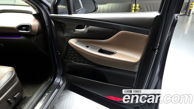 Hyundai Santa Fe Diesel 2.2 2WD Prestige 2021 — фото 24