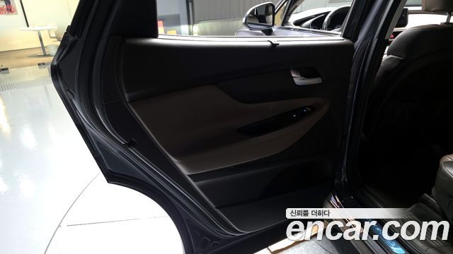 Hyundai Santa Fe Diesel 2.2 2WD Prestige 2021 — фото 25